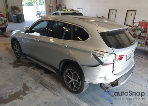 2017 BMW X1 xDrive28I z USA, uszkodzony, nr VIN WBXHT3C31H5F72166